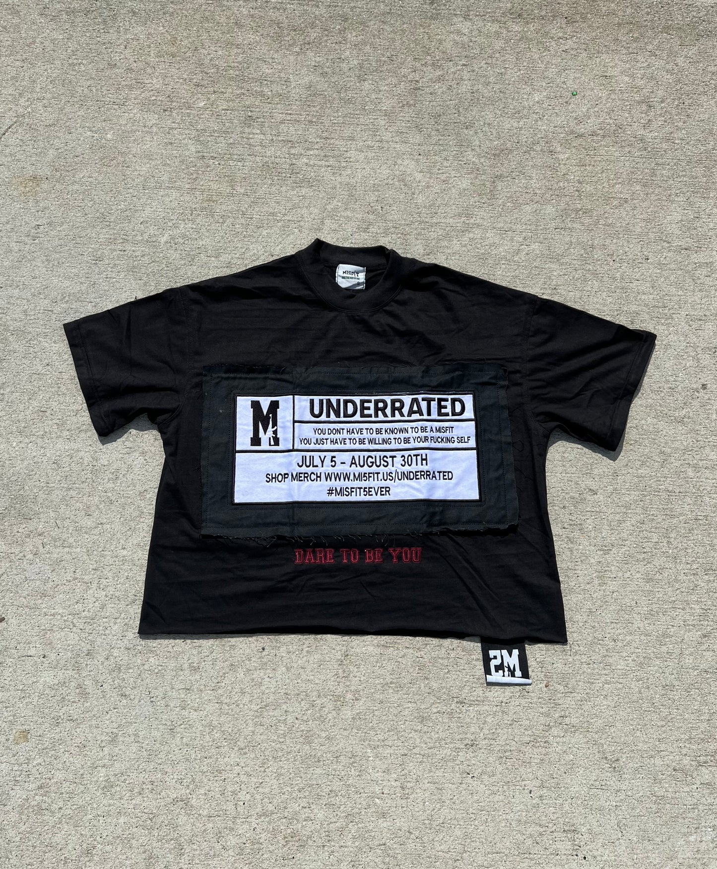 "UNDERRATED" MISFIT BOXY TEE